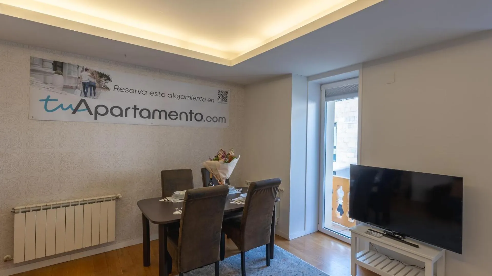 El Primer Balcon De Santo Domingo Tuapartamento Boutique & Art Apartment Pamplona