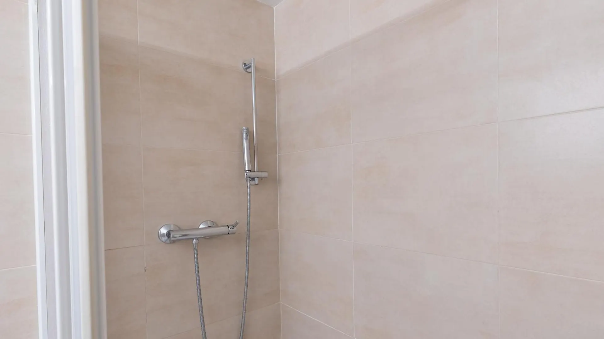 El Primer Balcon De Santo Domingo Tuapartamento Boutique & Art Apartment Pamplona